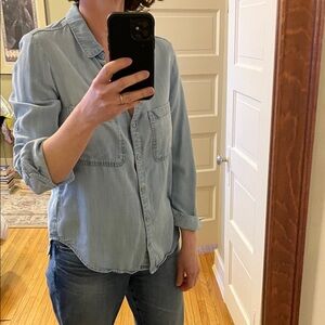 Cloth & Stone Light Blue Button Down Shirt